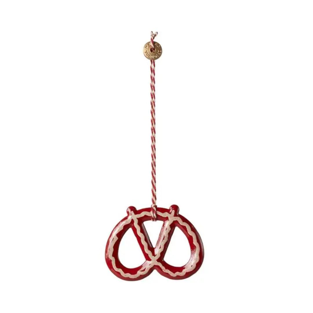 Maileg Christmas ornament – pretzel metalic cu șnur de agățare brad