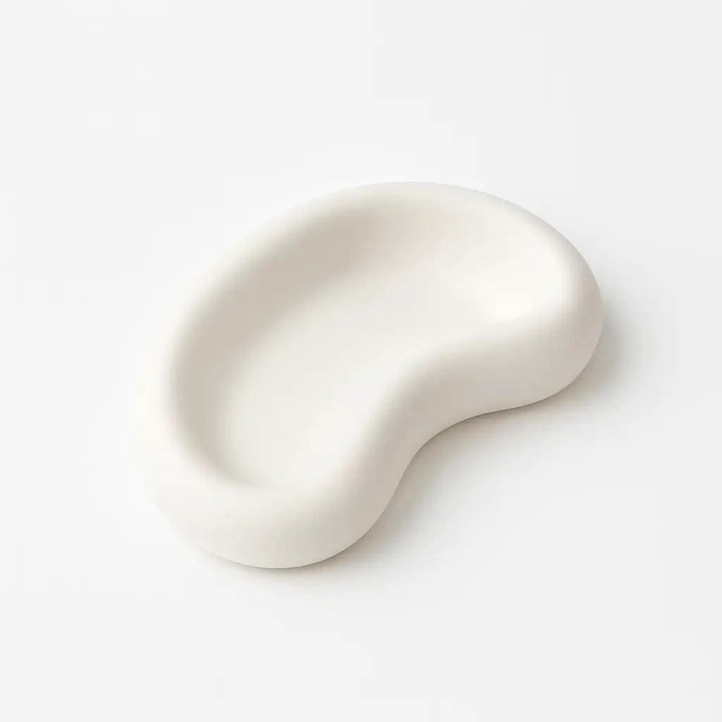 Tavă decorativă luna din ceramică jesmonite, alb mat, 21×13×3 cm