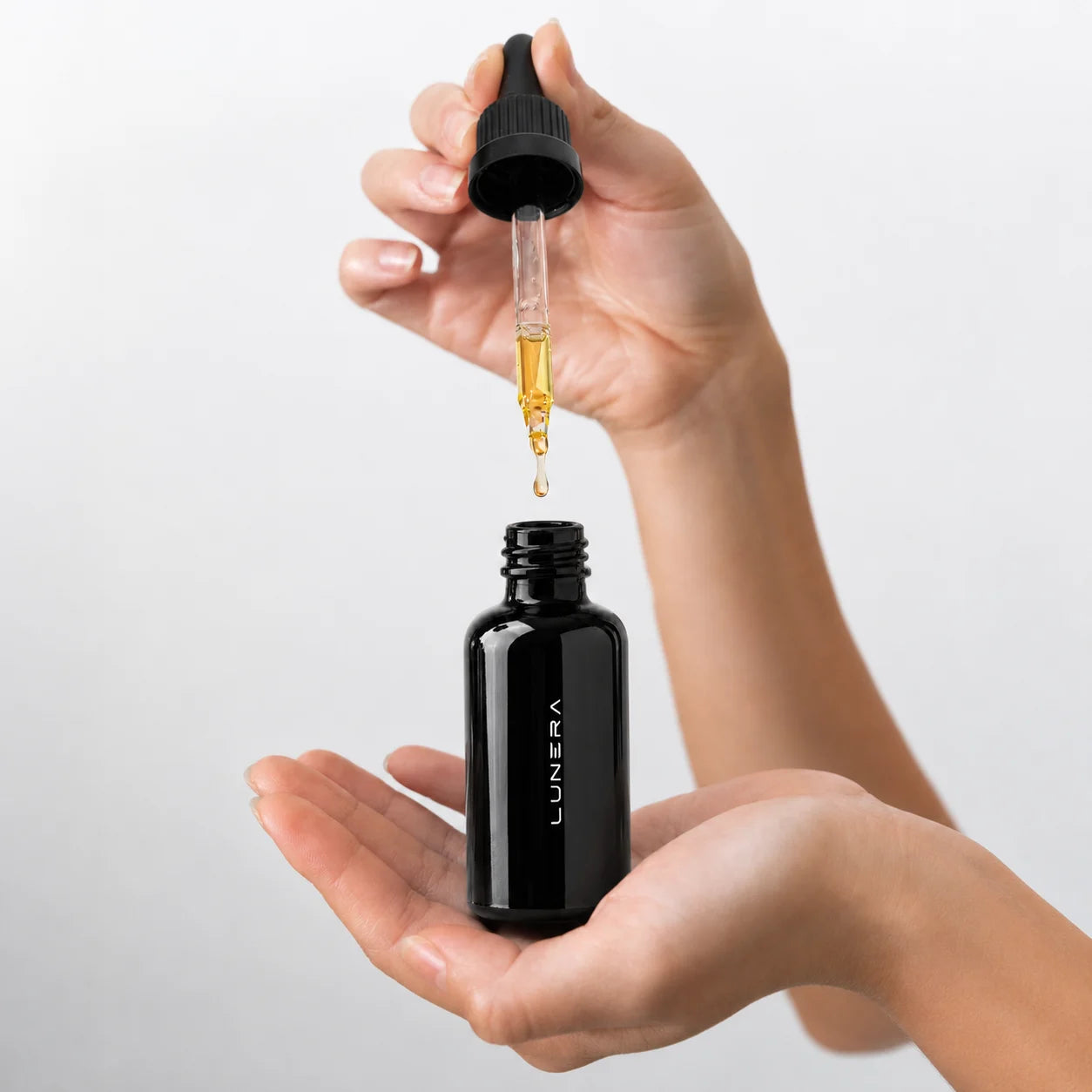 Rezervă ulei parfumat Lunera 10 ml pentru Lava Rock Diffuser