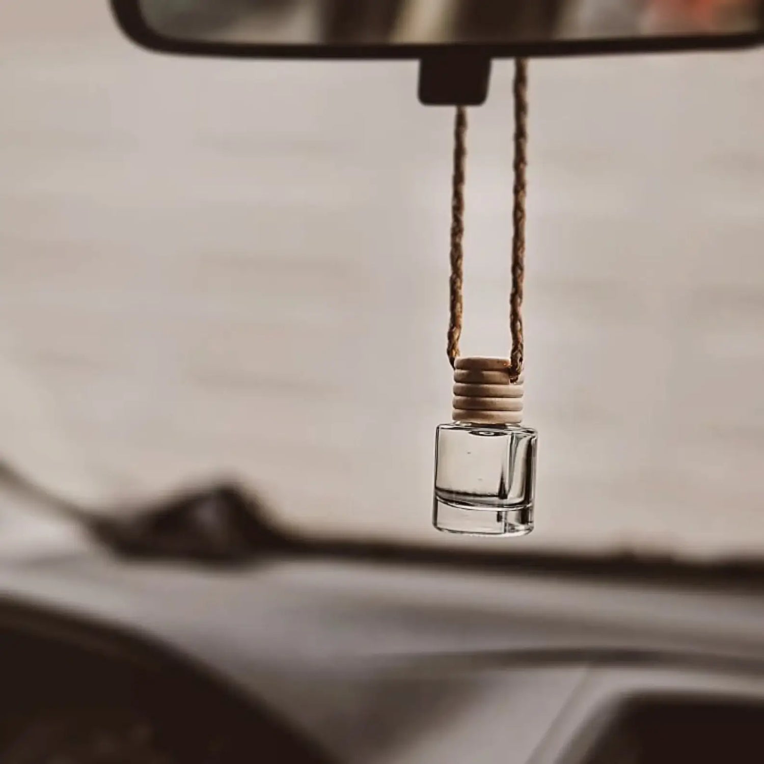 Odorizant auto tămâie și santal cu ulei esențial francez natural 8ml