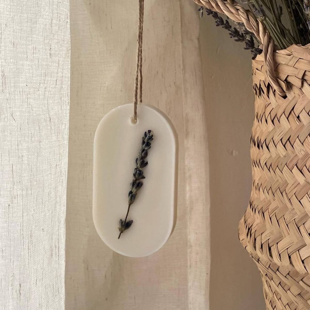 Odorizant dulap din ceara de soia Lunera