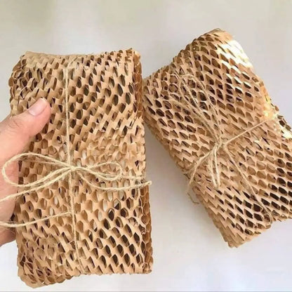 Impachetare cadou lumanari de Craciun Lunera