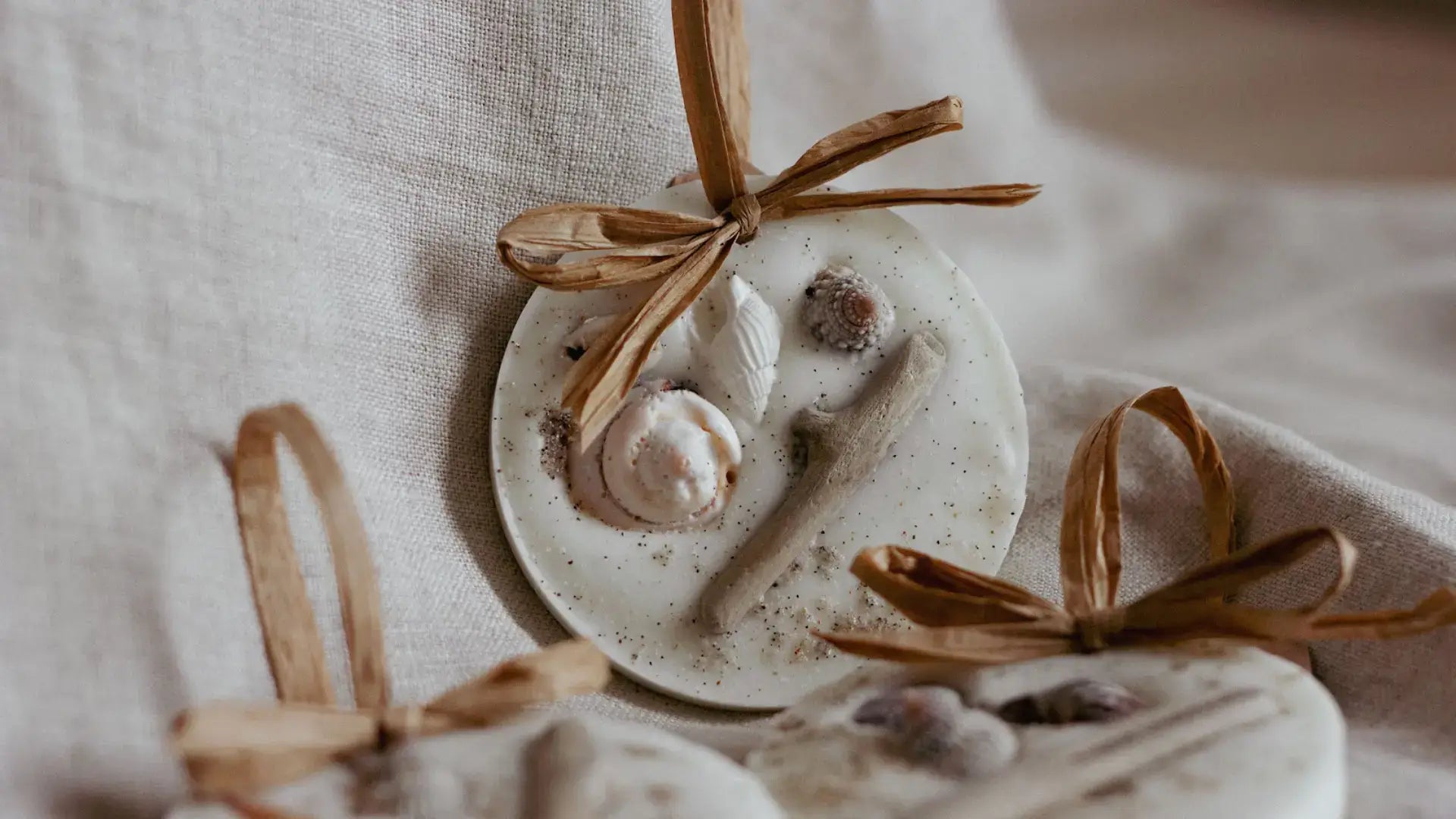 Lumânări parfumate Lunéra din ceară de soia și odorizante premium pentru casă