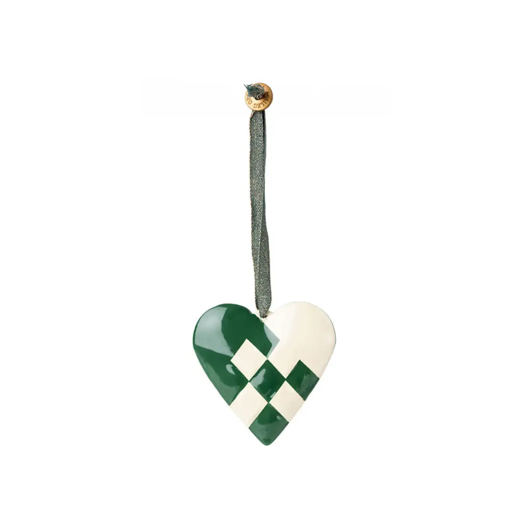 Ornament metalic pentru brad Maileg – inimă împletită Dark Green, cu panglică