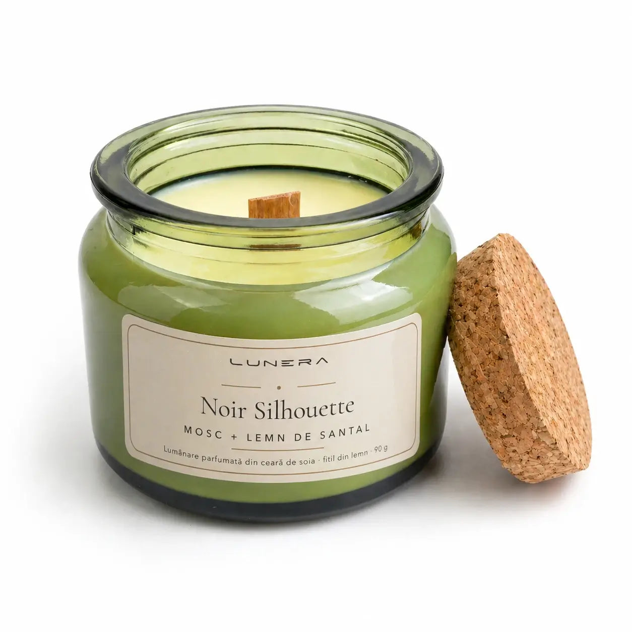 Lumânare Lunera Petite din ceară de soia, Noir Silhouette, cu fitil din lemn și aromă de mosc și lemn de santal, 90 g, verde