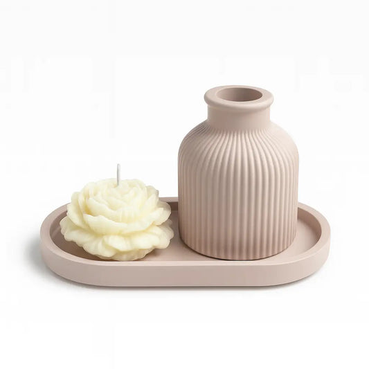 Set tavă ovală, vază și lumânare bujor din ceramică jesmonite, nude, cutie cadou