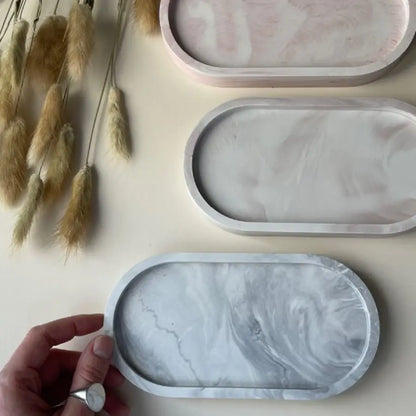 Set tăvi ovale din ceramică jesmonite – mărimi L și S, alb & marmorate
