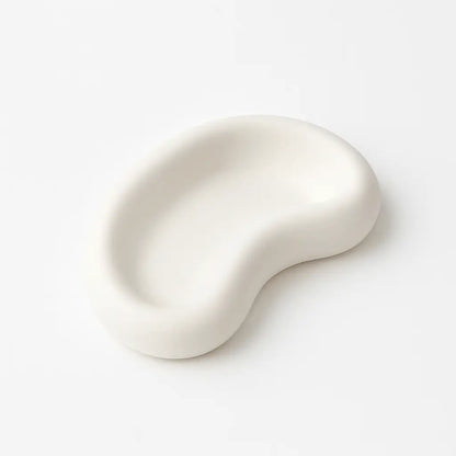 Tavă decorativă luna din ceramică jesmonite, alb mat, 21×13×3 cm